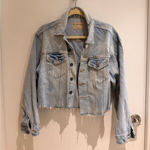 Vintage Light Wash Cropped Denim Jacket